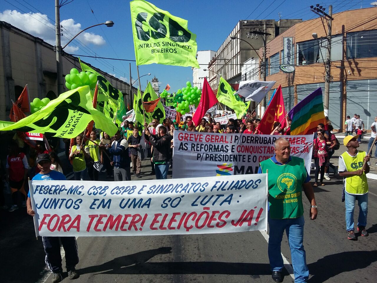 Trabalhadores fazem greve geral em Juíz de Fora – MG contra temer e contra a “absolvição” de Aécio