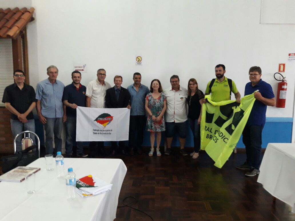 CSB promove ciclo de palestras sobre a reforma trabalhista para dirigentes sindicais gaúchos