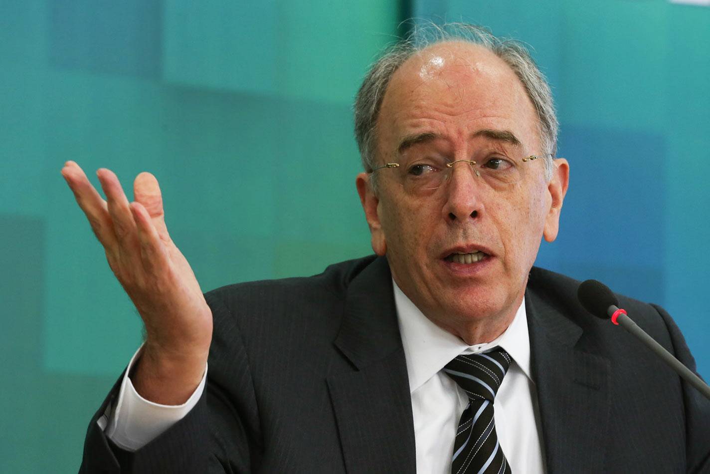 Petrobras muda política e gás de cozinha terá reajuste trimestral