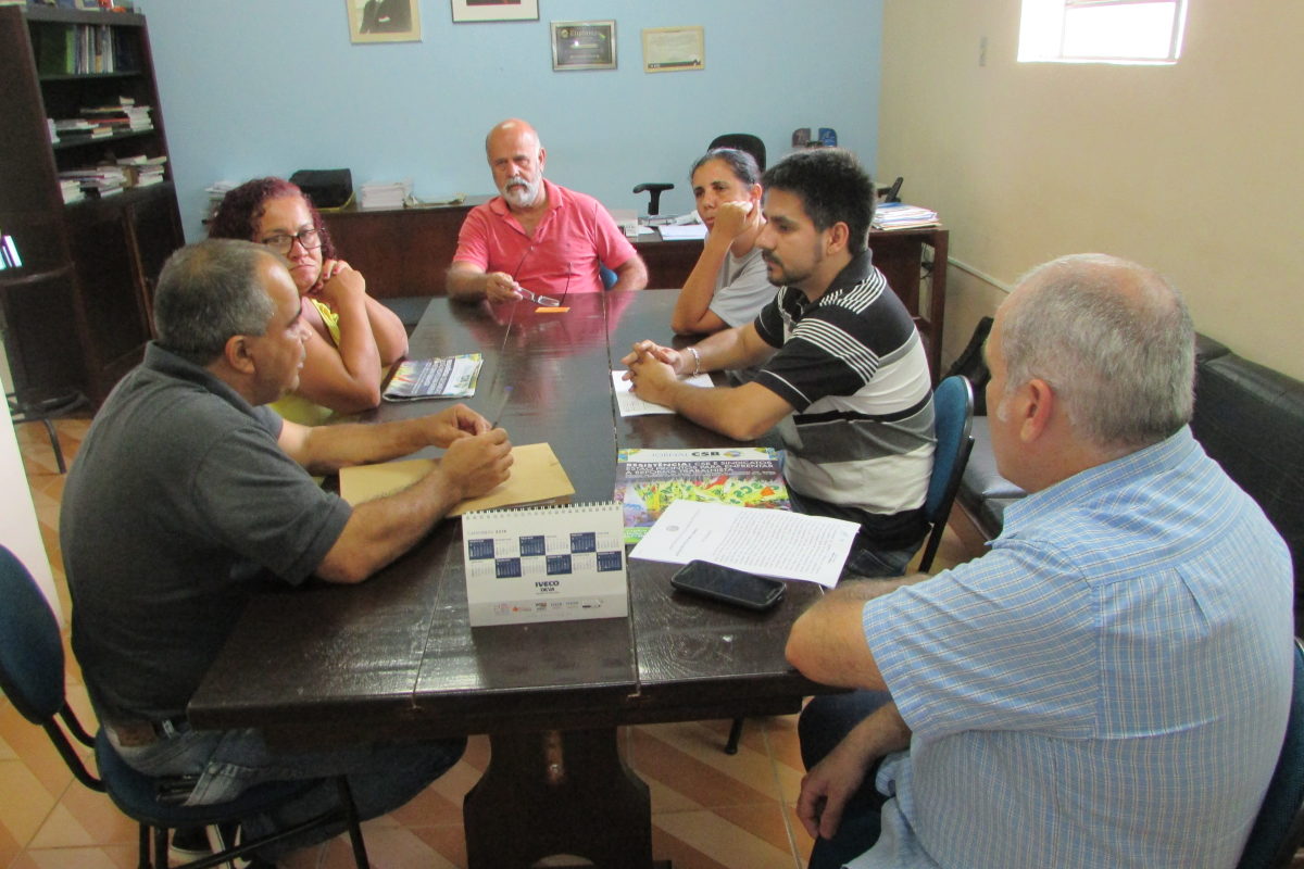Sindicato cobra da Prefeitura de Belmiro Braga melhorias prometidas para os servidores