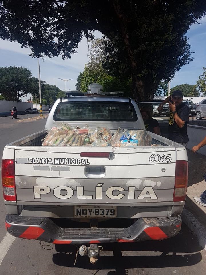 Sindicato dos Policiais Civis do Ceará entrega mais de meia tonelada de alimentos para instituições