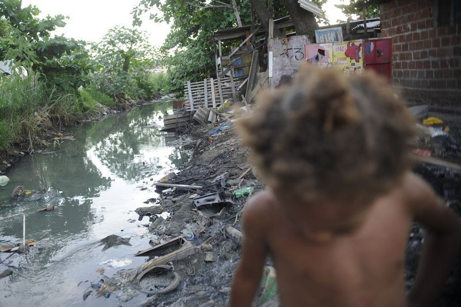 Em 1 ano, aumenta em quase 2 milhões número de brasileiros em situação de pobreza, diz IBGE