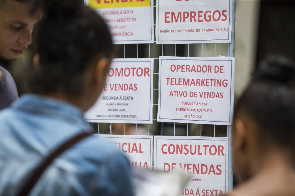 Lenta recuperação de vagas ameaça levar o Brasil a desemprego estrutural