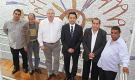 Neto recebe visita de deputado de Minas Gerais, Carlos Henrique