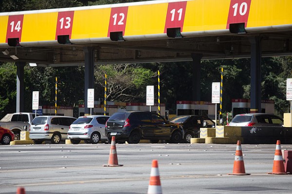 Concessão de rodovias gerou ganho indevido de R$ 2 bi, diz Artesp