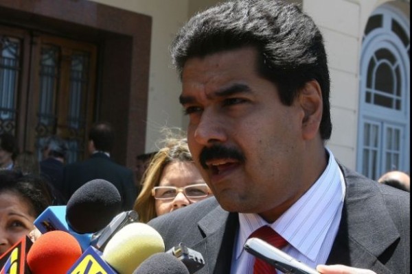 Maduro diz que marchas “da direita não entrarão em Caracas”