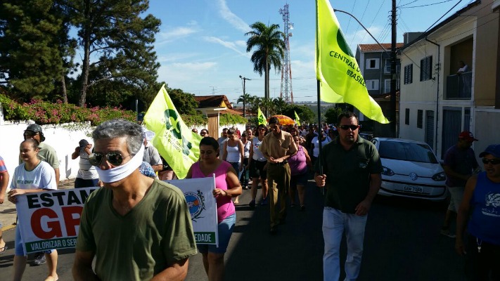 Sem acordo na negociação salarial, servidores de Santa Rosa do Viterbo aguardam decisão da Justiça