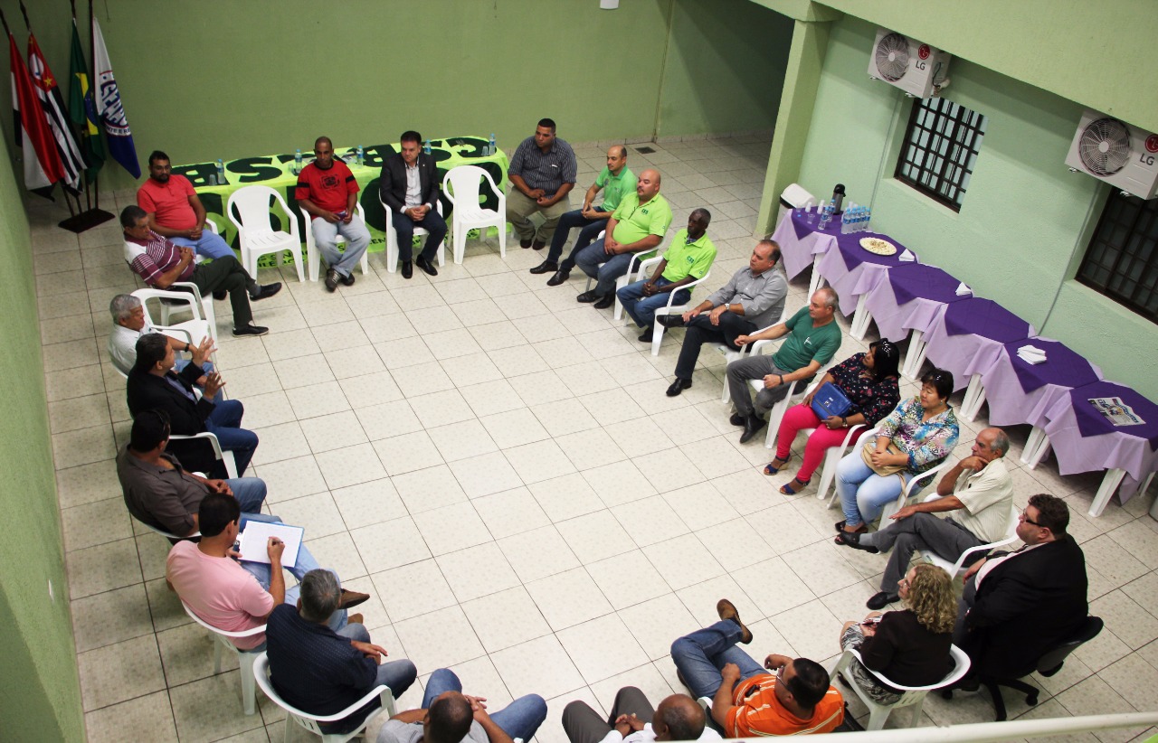 Em encontro regional, dirigentes se reúnem para discutir as reformas e o Congresso Estadual da CSB São Paulo