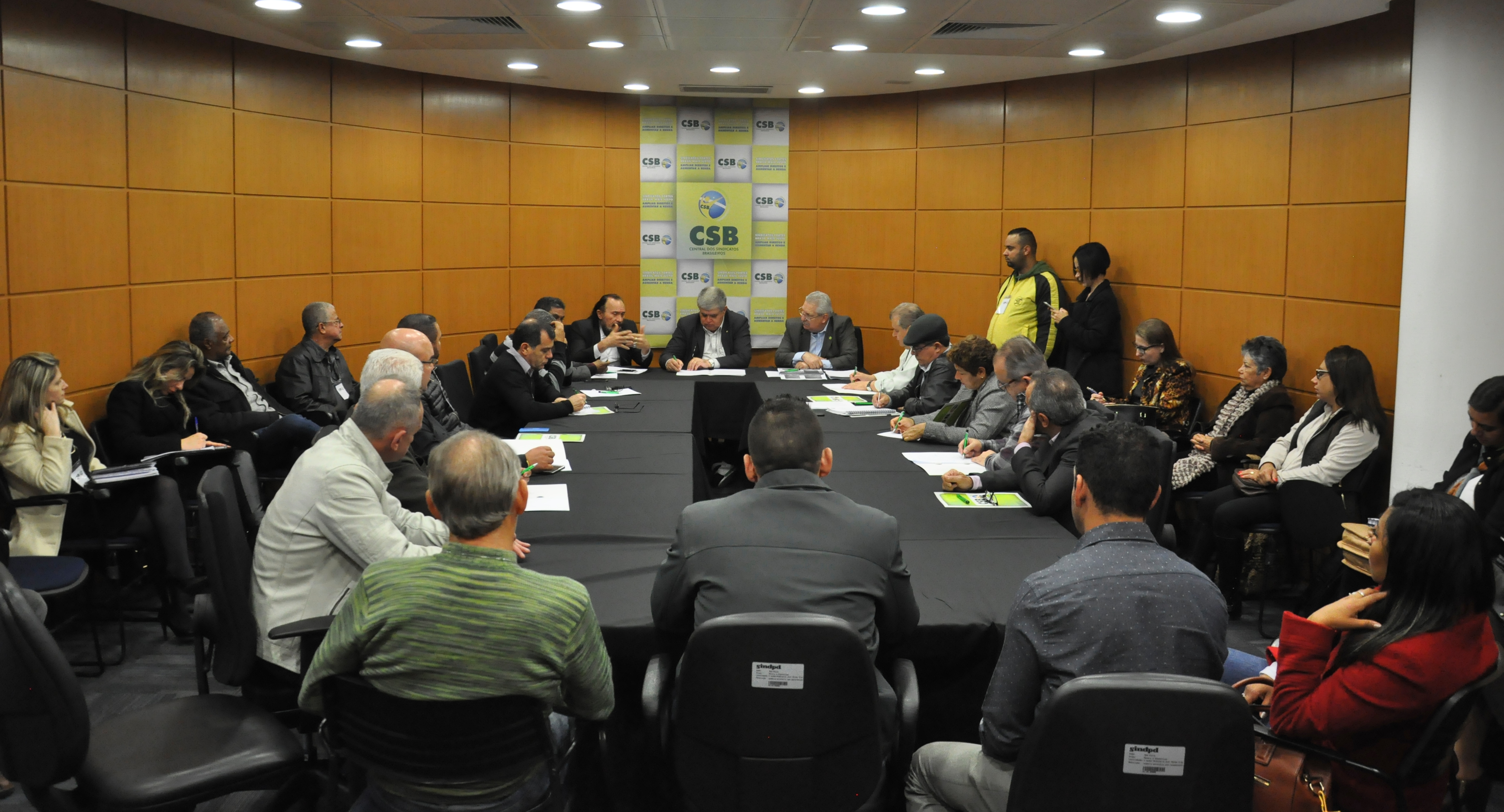 Reunião das centrais com deputado Carlos Marun