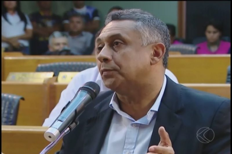 Prisão de ex-prefeito de Uberlândia (MG) expõe fraude que prejudica os servidores