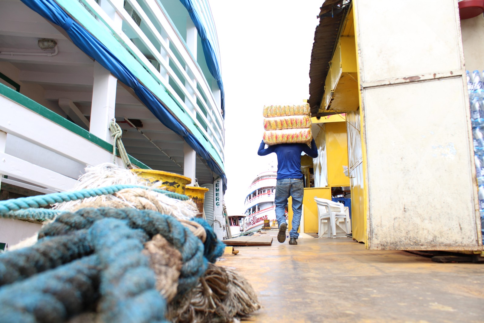 Mais de 60% dos trabalhadores estão no mercado informal, diz OIT