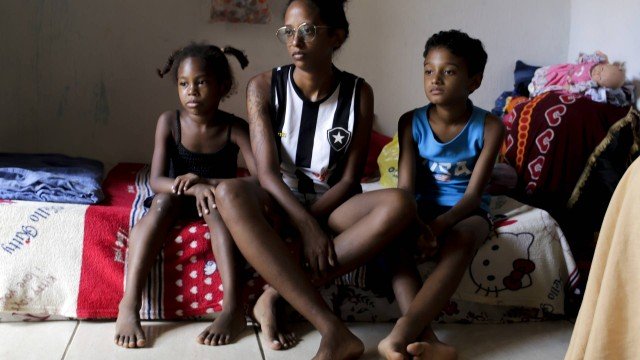 Desesperador! Mulheres chefes de família não conseguem receber auxílio-emergencial de R$ 1.200
