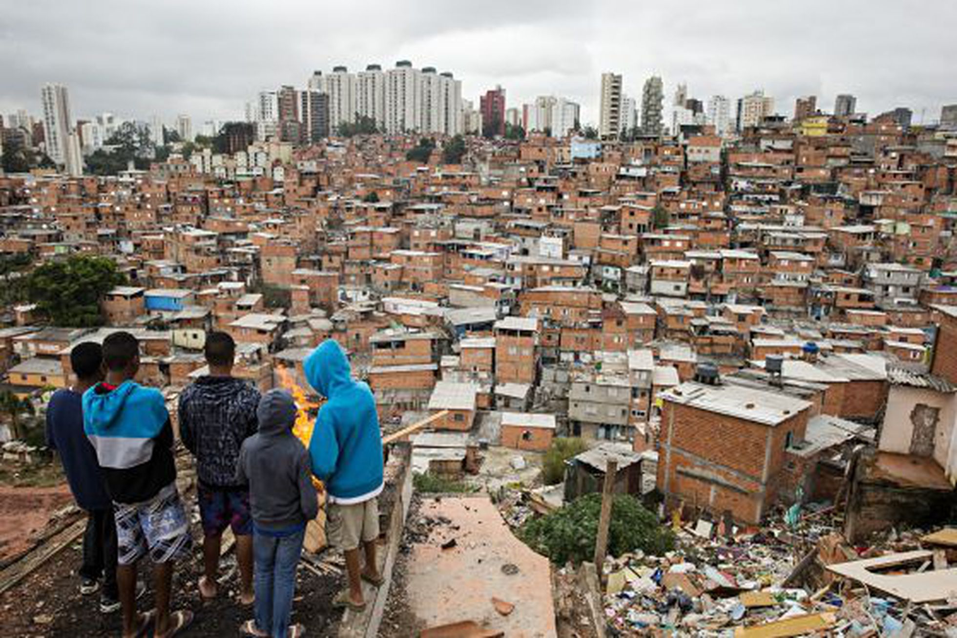 45% dos trabalhadores de favelas ficaram sem emprego na pandemia