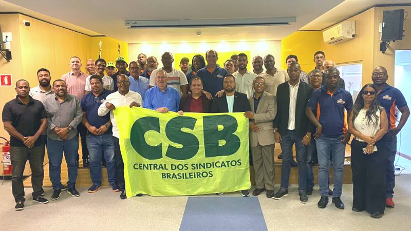 Sindicalistas discutem fortalecimento da negociação coletiva em encontro da CSB-BA