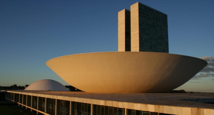 Câmara dos Deputados PEC 66