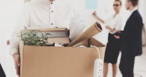 demissoes-justa-causa-crescem-entenda