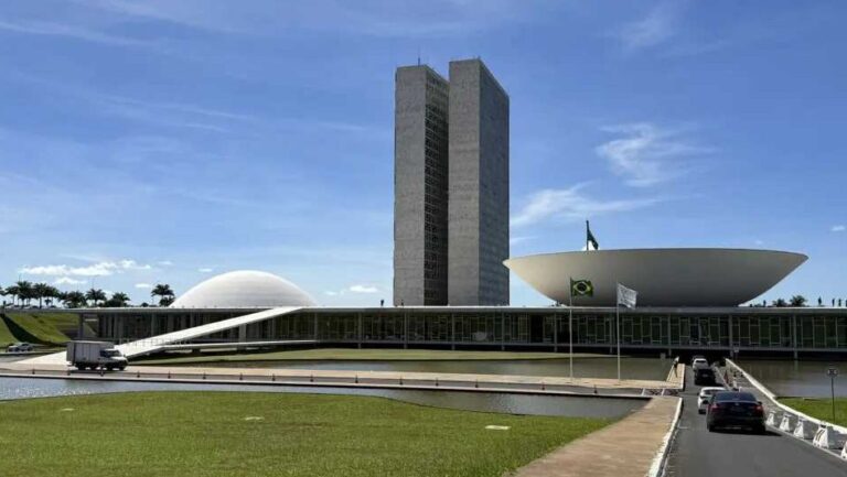 rumo-a-brasilia-marcha-da-classe-trabalhadora-mobiliza-instituições-sindicais