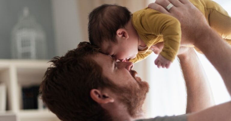 ampliacao-da-licenca-paternidade-confira-novas-regras-e-prazos