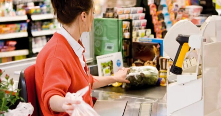 maioria-trabalha-44h-semanais-ganha-menos