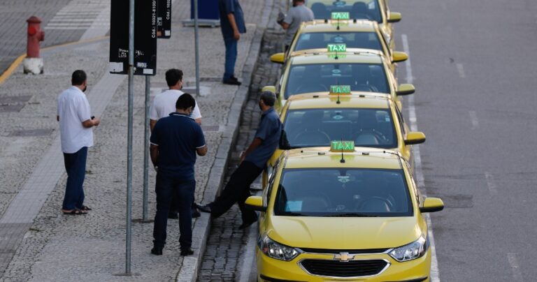 governo-libera-30-bilhoes-taxistas-motoristas-apps