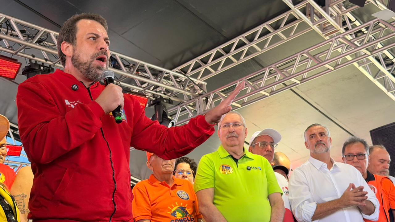 Antonio e Guilherme Boulos durante a Conclat 2026