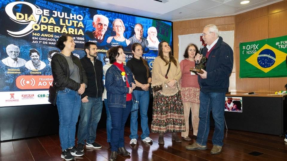 dia-luta-operaria-homenageia-personalidades