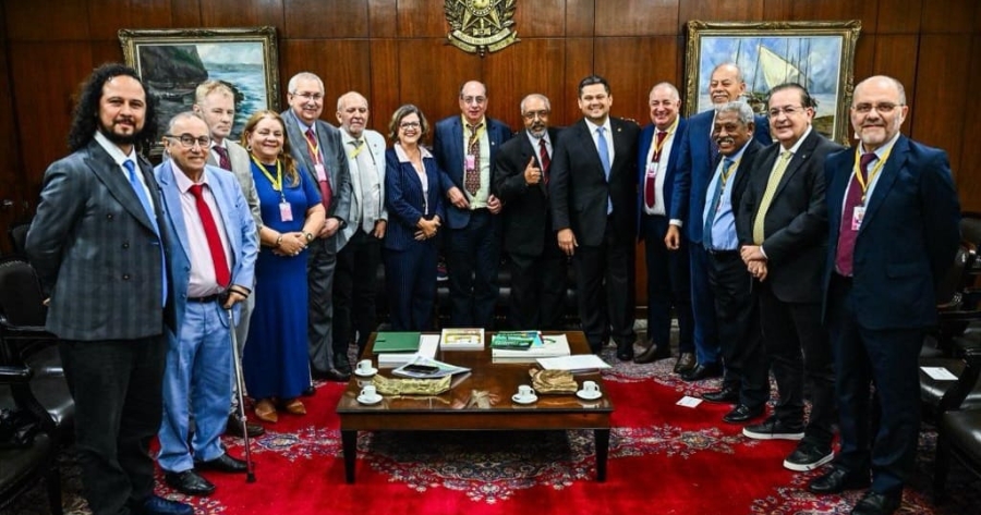 fim-escala-6x1-centrais-pressionam-senado
