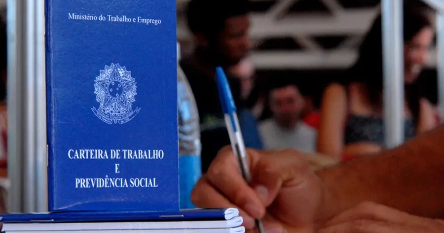 medo-perder-emprego-cai-menor-nivel