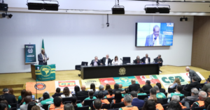 centrais-sindicais-ampliam-pressao-senado-escala-6x1