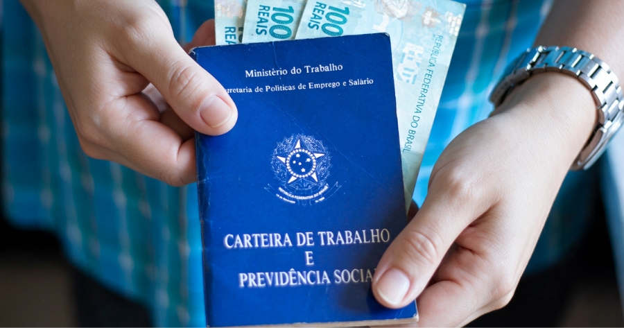 justica-reconhece-vinculo-emprego-estagiaria