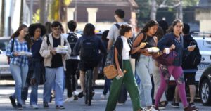 ia-afetar-empregos-dificultar-jovens-mercado-trabalho